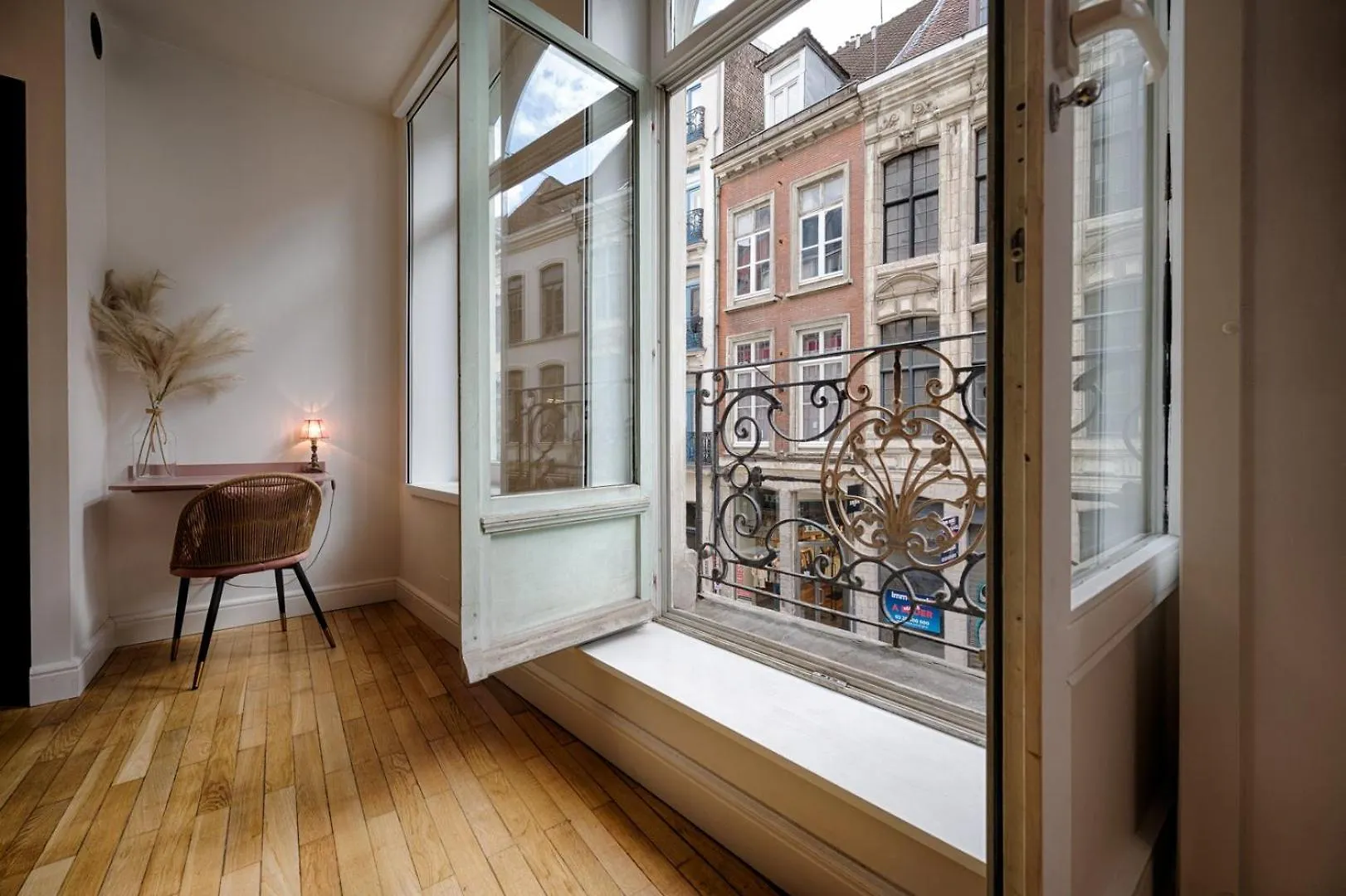L'Elegant ~ Proche Metro ~ Triangle D'Or Apartment Lille France